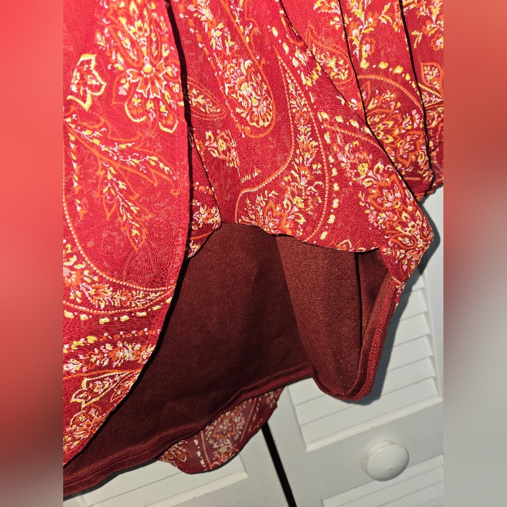 St. John's Bay Women's 1X Boho Paisley Top - Picture 5 of 10